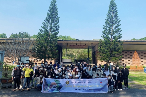 Ngành du lịch nên học trường nào ở Đà Nẵng ra trường có việc ngay ?