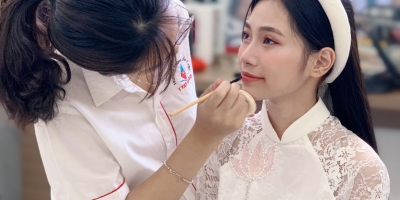 Làm thế nào để chọn khóa học make up tốt nhất cho bản thân?