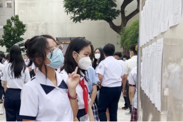 Chọn khối cấp 3 cho chương trình mới  và ngành nghề tương ứng