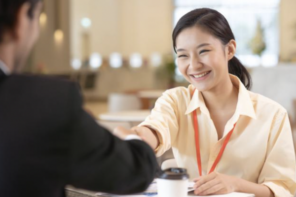 Nghiệp vụ kinh nghiệm giống hay khác nhau? Yêu cầu của nhà tuyển dụng đối với các ngành nghề 
