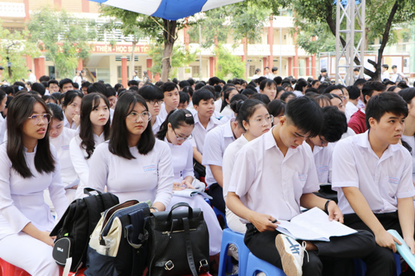 Kinh nghiệm lựa chọn nghề đam mê nhưng vẫn đúng nhu cầu xã hội 