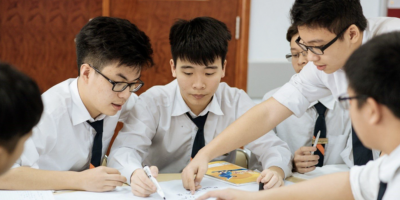 Nên chọn trường hay chọn ngành trước ? Bật mí kinh nghiệm lựa chọn phù hợp 2k9