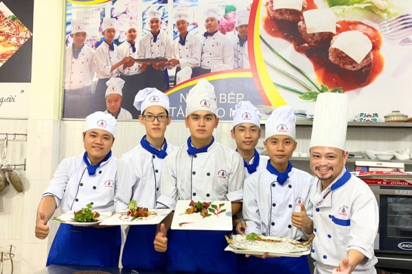 5 Kỹ năng học nấu ăn bạn có thể mang theo bất cứ đâu!