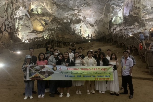 Thi khối gì để trở thành hướng dẫn viên du lịch chuyên nghiệp trong tương lai