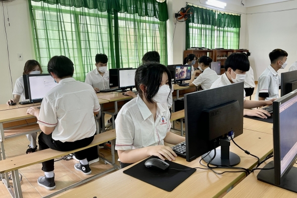 Xu hướng công nghệ lập trình năm 2025: Cơ hội nghề nghiệp cho sinh viên