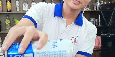 Lớp Học Nghiệp Vụ Nhà Hàng Ý Việt Hoàn Thành Bài Thi Nghiệp Vụ Bar