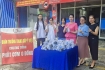 Tân sinh viên K25 Ý Việt lan tỏa yêu thương mùa Vu Lan: 100 phần quà “0 đồng” trao tay người dân