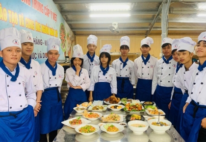 Học sinh – Sinh viên Ngành Chế Biến Món Ăn Cơ Sở 4 Hoàn Thành Kỳ Thi Chuyên Đề Món Việt Học sinh – Sinh viên Ngành Chế Biến Món Ăn Cơ Sở 4 Hoàn Thành Kỳ Thi Chuyên Đề Món Việt