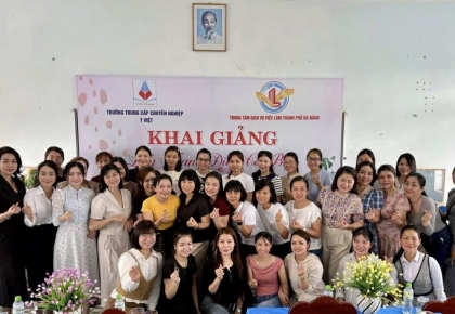 Học nghề trang điểm miễn phí 100% tại Tam Kỳ cùng Ý Việt