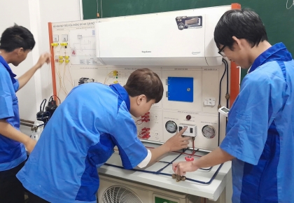 Học Ngành Kỹ Thuật Máy Lạnh Và Điều Hòa Không Khí Tại Ý Việt: 70% Thực Hành Thực Tế Học Ngành Kỹ Thuật Máy Lạnh Và Điều Hòa Không Khí Tại Ý Việt: 70% Thực Hành Thực Tế