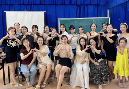 Một buổi học trang điểm được nhà nước hỗ trợ hoàn toàn học phí sẽ như thế nào?