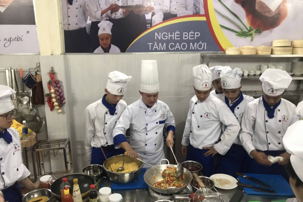 Học 5 món chay thật đơn giản tại nhà cùng Ý VIỆT