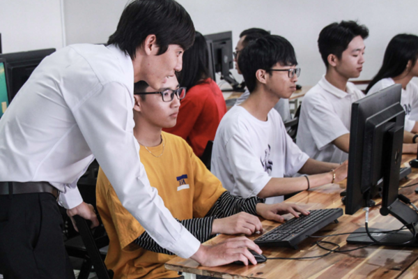 Kinh nghiệm để học giỏi ngành Công Nghệ Thông Tin 