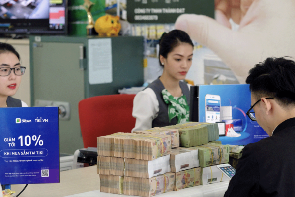 Lương các vị trí trong ngân hàng năm 2023