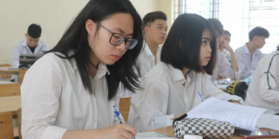 Năm 2023 học THPT có chuyển trường nghề được không?