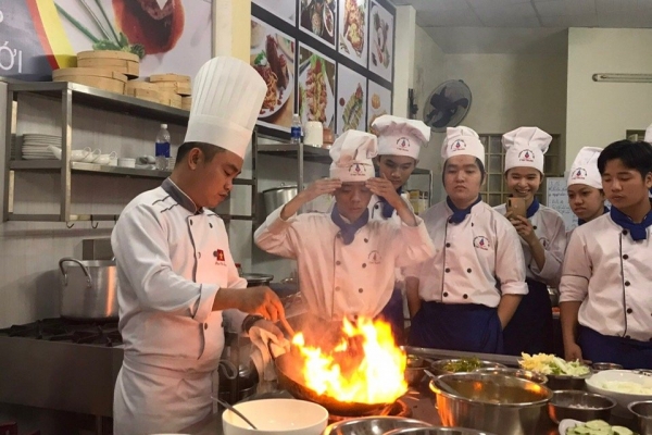 Top 7+ nghề HOT 2024 cho học sinh tốt nghiệp cấp 2